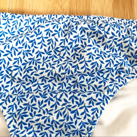 Blue & White Victoria's Secret Bandeau Bikini - Picture 7 of 10